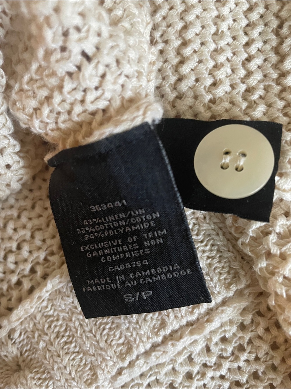 Kenneth Cole Cream Knit Cardigan Small - Picture 8 of 9